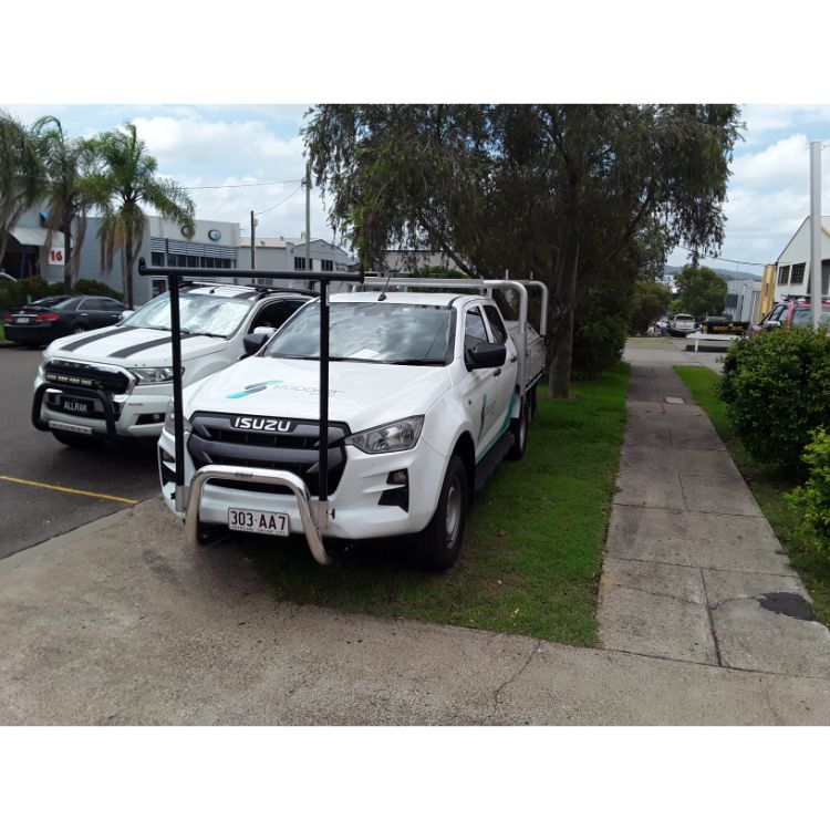 |||||||||||||||||||||||||||||||Black Nudgebar & HRack set to suit 2023 Isuzu DMax X-Terrain||